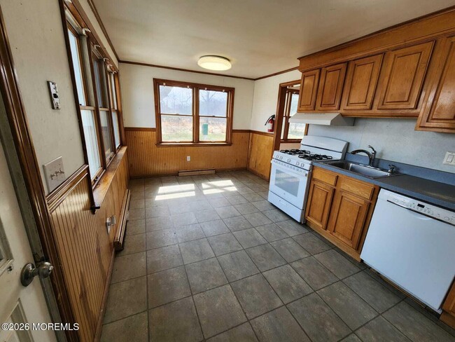 Building Photo - 175 Grawtown Rd