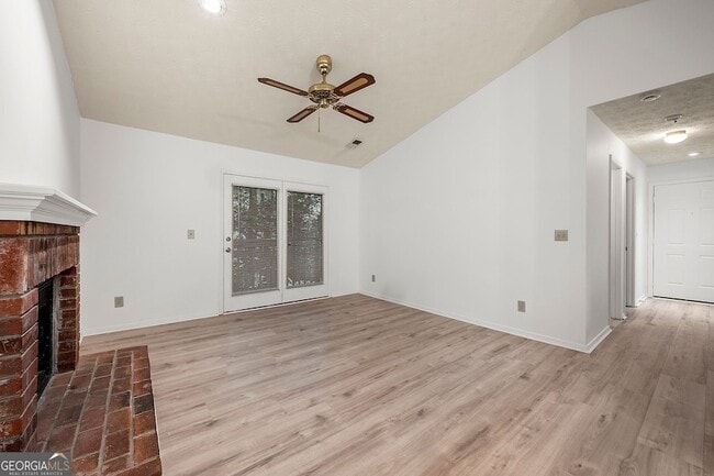 Building Photo - 1306 McClelen Way