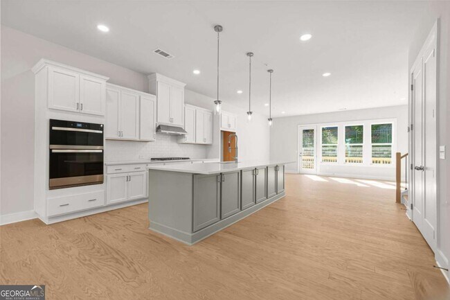 Building Photo - 1500 Wicker Wood Pl