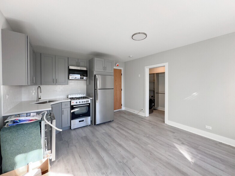 Building Photo - 378 Hazel Ave