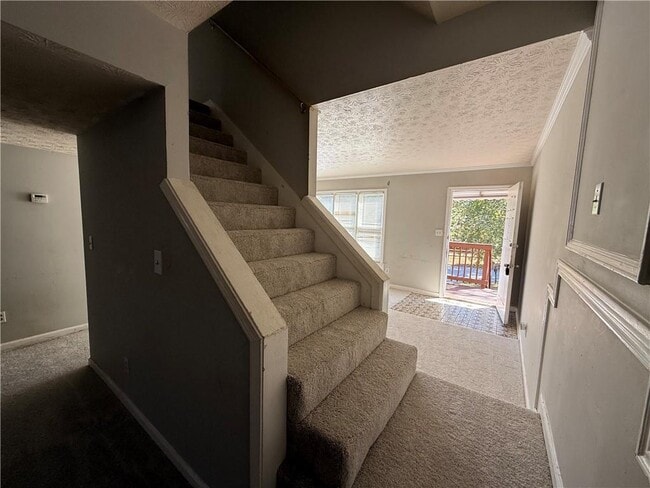 Building Photo - 2124 Fieldstone View Ct SE