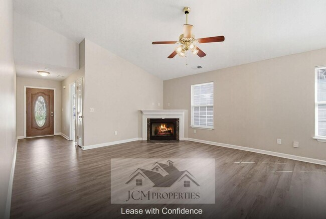 Building Photo - 2016 Willis Dr