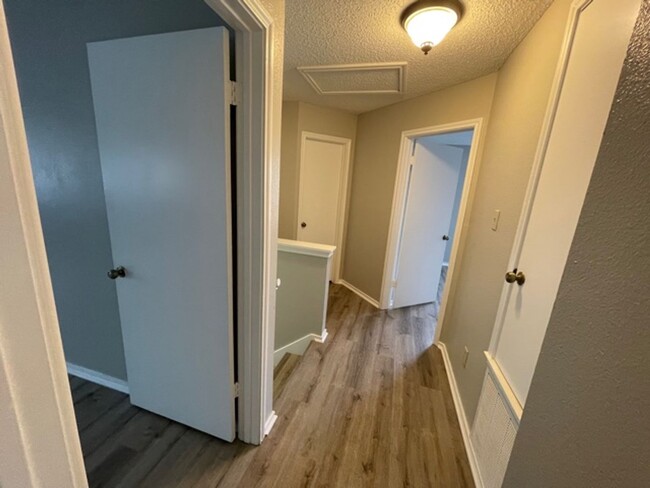 Building Photo - Coming soon..... Beautiful  3 bedroom 2 bath