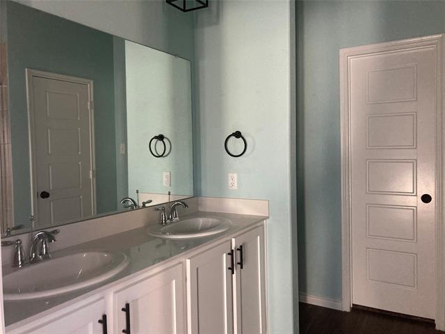 Building Photo - 107 Arborside Dr