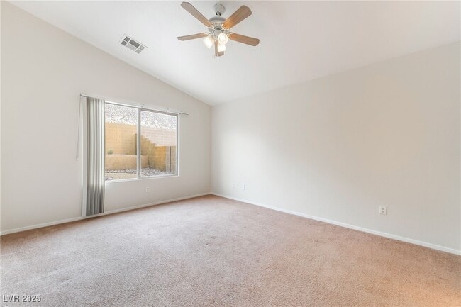 Building Photo - 11073 Vallerosa St