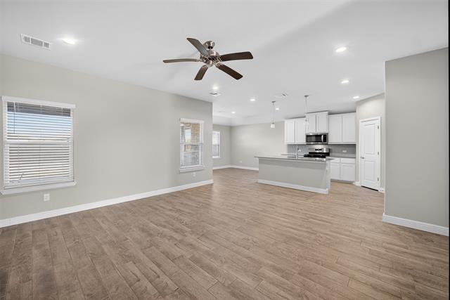 Building Photo - 1321 Greenfield Dr