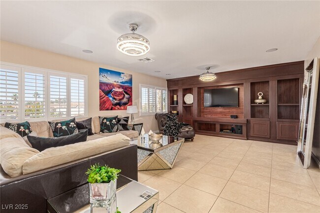 Building Photo - 9523 Coral Bell Ct