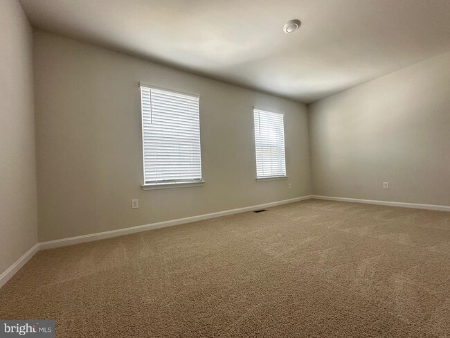 Building Photo - 328 Gatehouse Pl