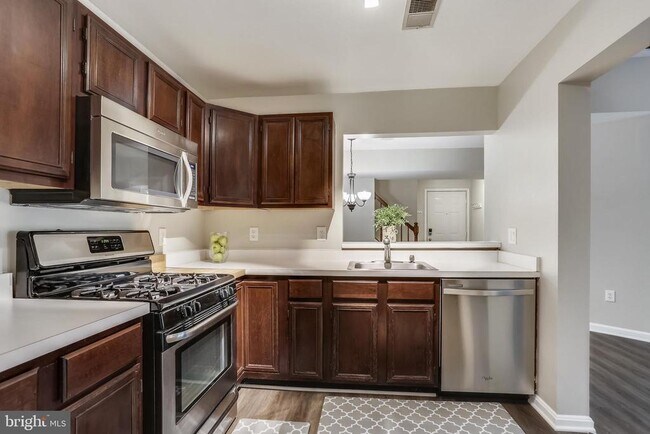 Building Photo - 15301 Diamond Cove Terrace