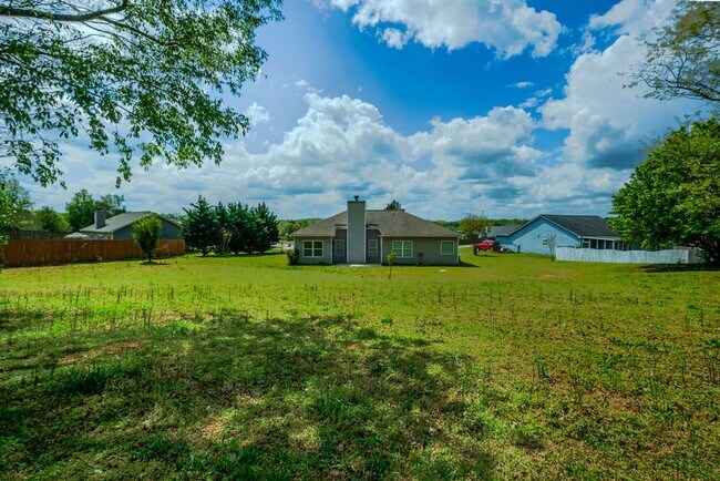 Building Photo - 77 Gray Field Ct