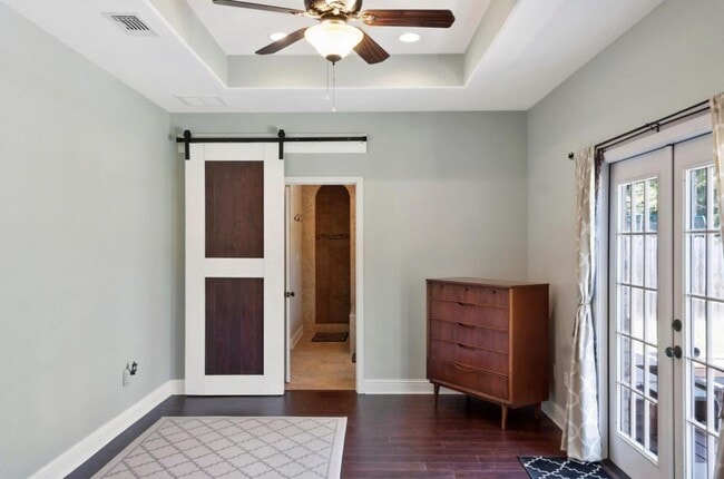Building Photo - 14076 Anandale Cir