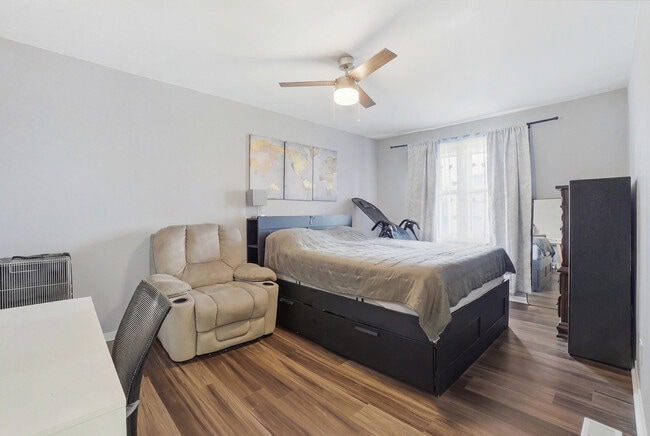 Building Photo - 12738 Kenneth Ave