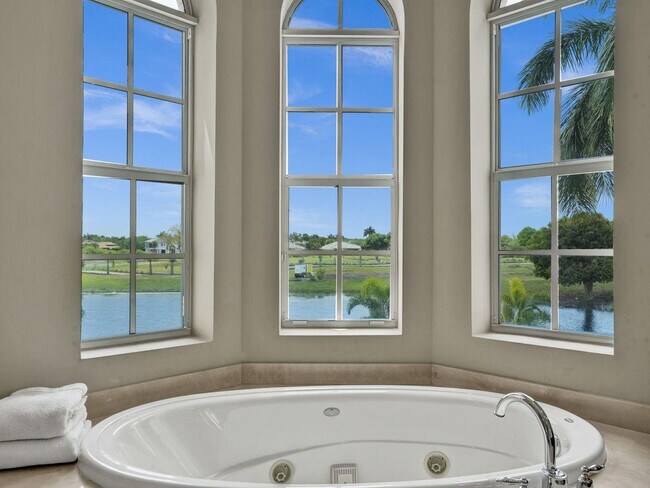 Building Photo - 12328 NW 69th Ct