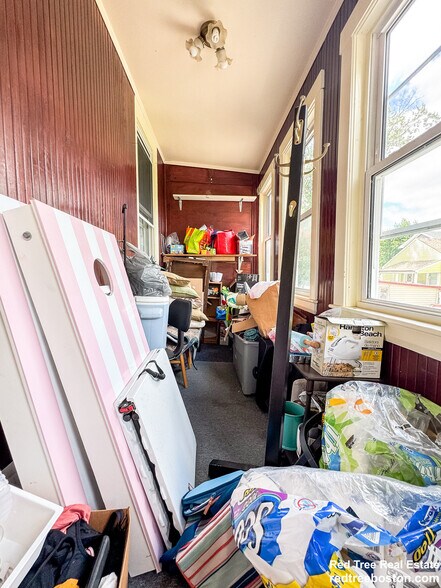 Building Photo - 33 Shannon St