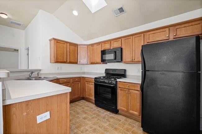 Building Photo - 4919 Magnolia Cottage Way