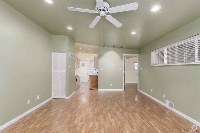 Interior Photo - 4805 W 33rd Ave