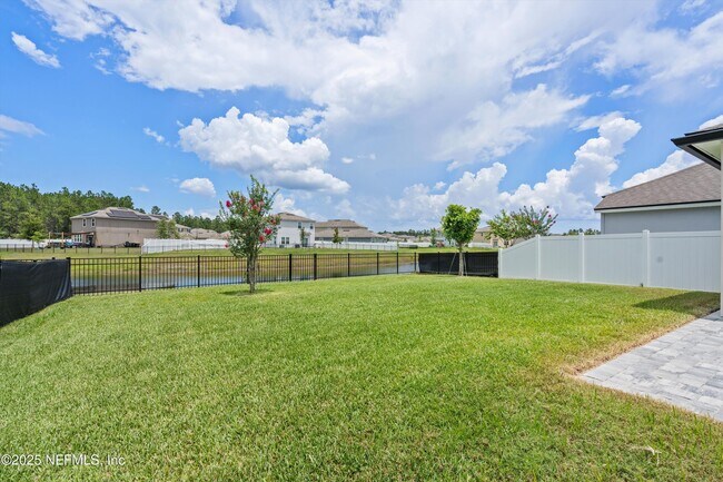 Building Photo - 8047 Arctic Fox Rd