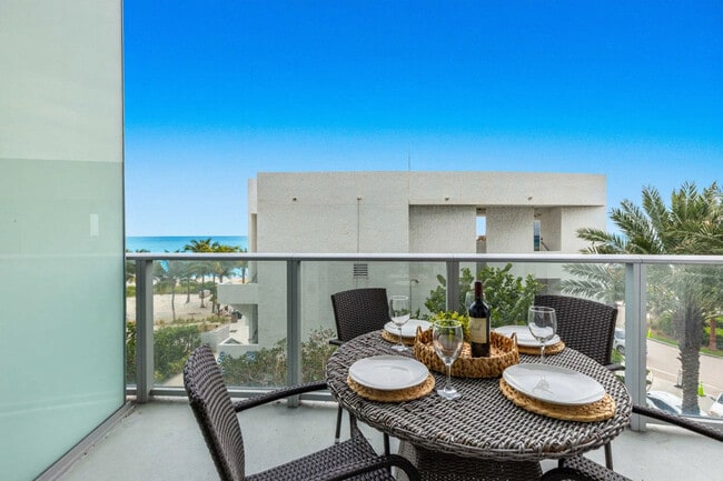 Building Photo - 4111 S Ocean Dr