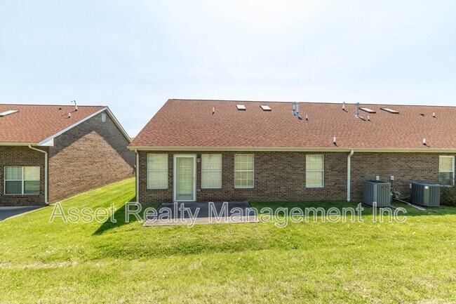 Building Photo - 7037 Wakan Ln