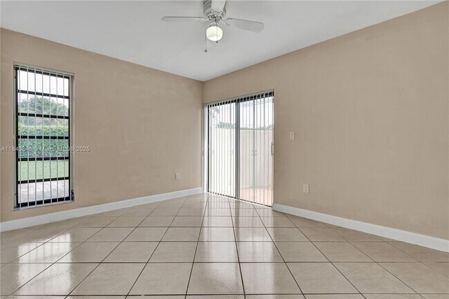 Building Photo - 8825-8885 SW 85th Ave