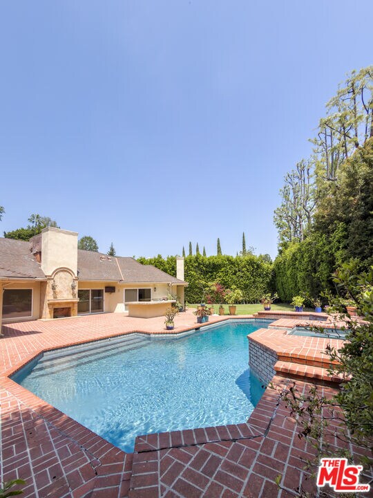 Building Photo - 1094 Garden Ln