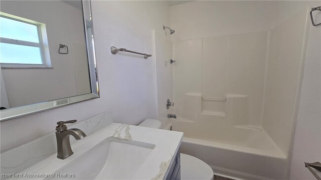 Building Photo - 5201 Diamond Dr
