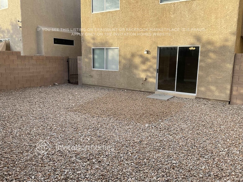 Building Photo - 9113 Blue Raven Ave