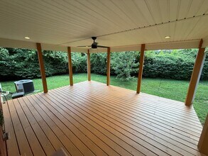 Building Photo - REMODELED 4-BEDROOM HOME W/FENCED YARD