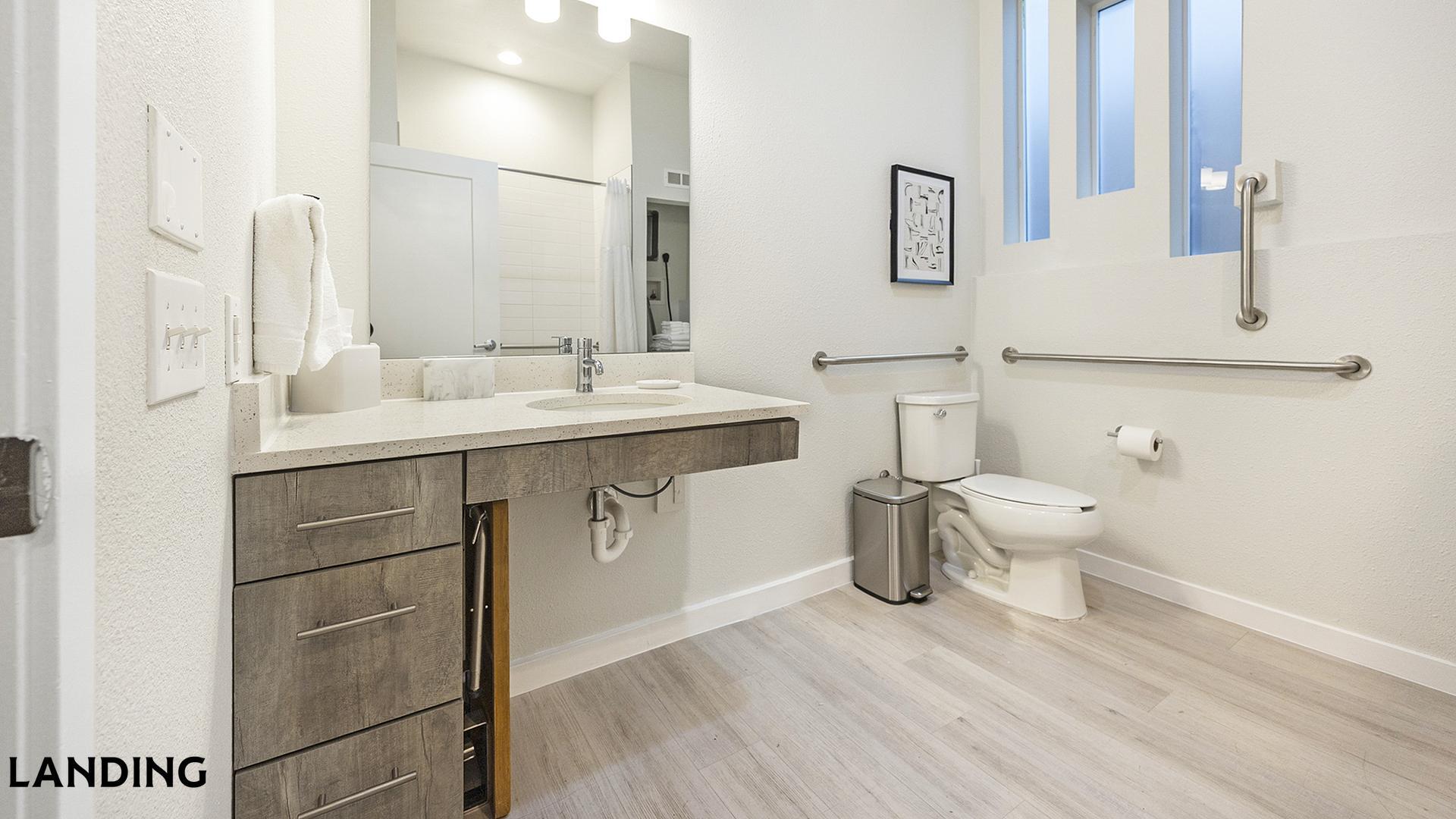 Building Photo - 3022 Zuni St