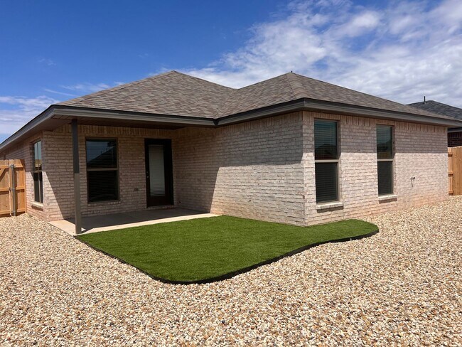Building Photo - Brand New!! Available Now