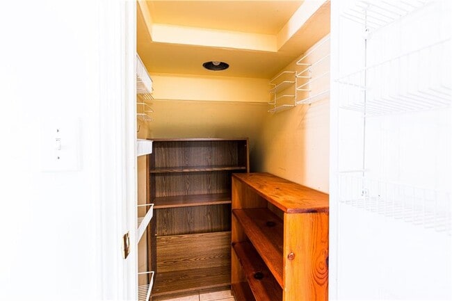 Building Photo - 1330 Grayland Hills Trail