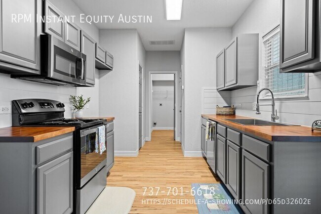 Building Photo - 919 Washburn Dr