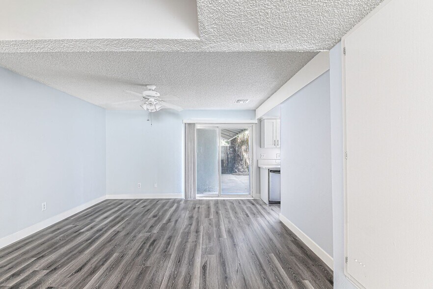 Building Photo - 1600 Mabury St