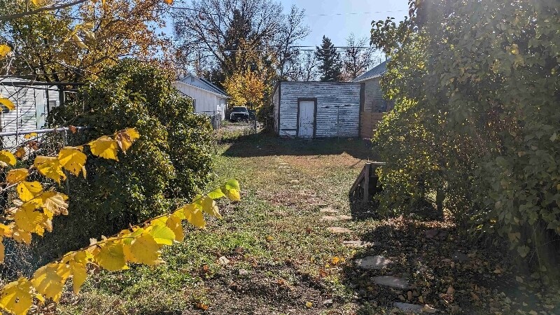 Building Photo - 1010 4th Ave S