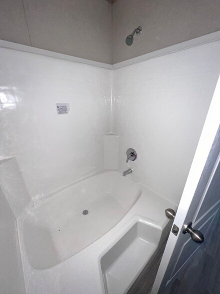 Building Photo - 6266 Dorsett Shoals Rd