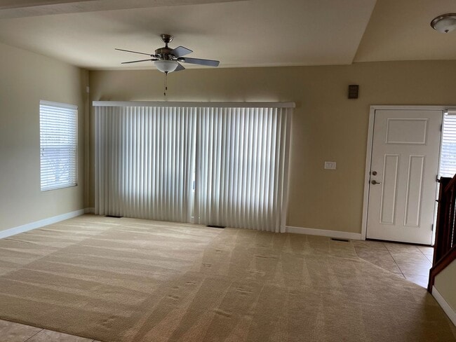 Building Photo - Beautiful Midvale Townhome for rent!