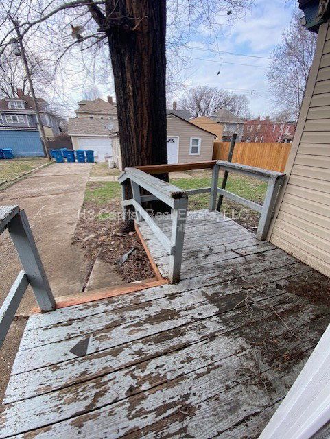 Building Photo - 2251 Delmar Ave