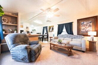 Building Photo - 1 Bedroom/Bath with Included Movie Room - ...