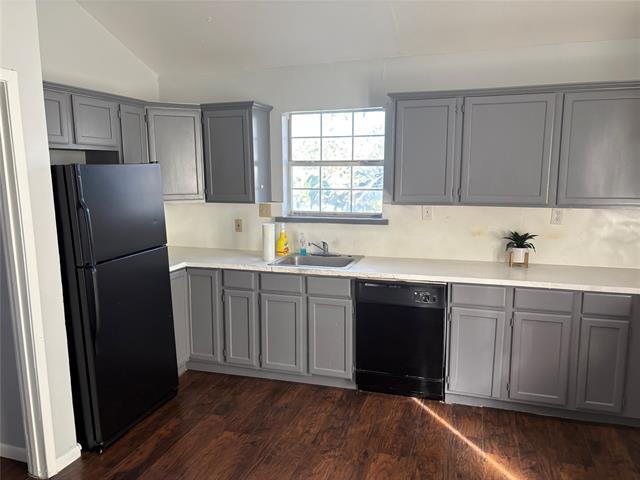 Building Photo - 12404 Sunland St