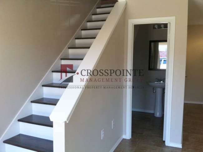 Building Photo - Coming Soon! 1 Bedroom 1.5 Bath Townhome for Rent in Lindale