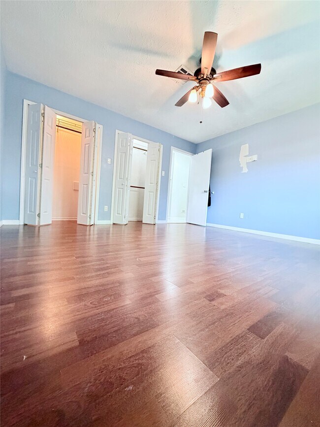 Building Photo - 6610 La Puente Dr