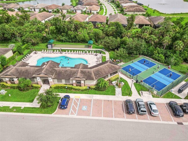 Building Photo - 20765 Swallowtail Ct