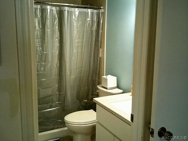 Building Photo - 760 E Gilchrist Ct