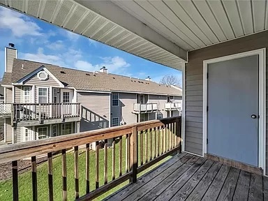 Building Photo - 220 Lantana Ln