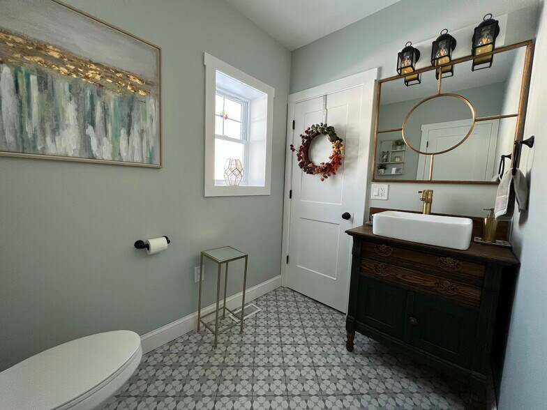 Half Bath Floor 1 - 41 Zapora Dr
