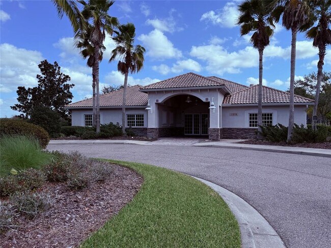Building Photo - 12236 Fairlawn Dr