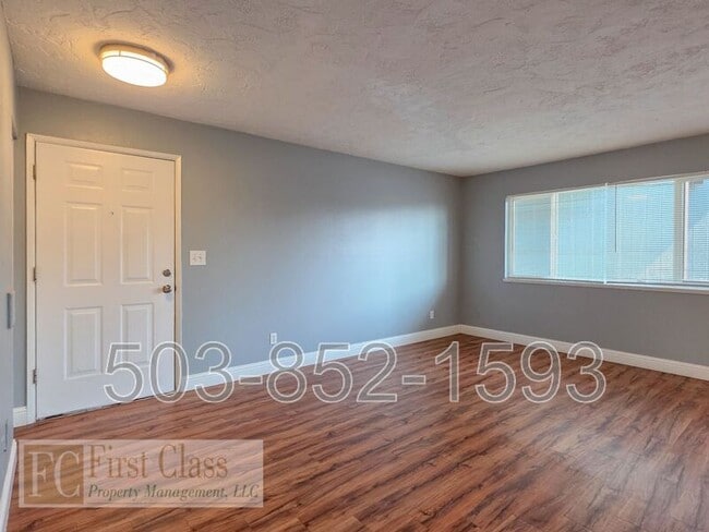 Building Photo - 12345 SW Hall Blvd