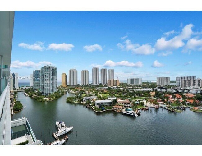 Building Photo - 400 Sunny Isles Blvd
