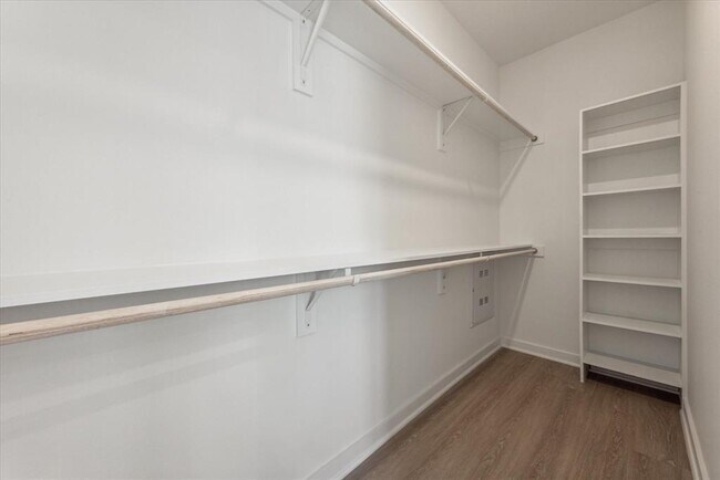 Building Photo - 4802 N Congress Ave