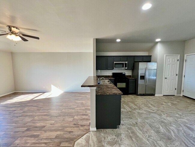 Building Photo - Well-maintained 3-bedroom, 2-bath single-story home built in 2016.